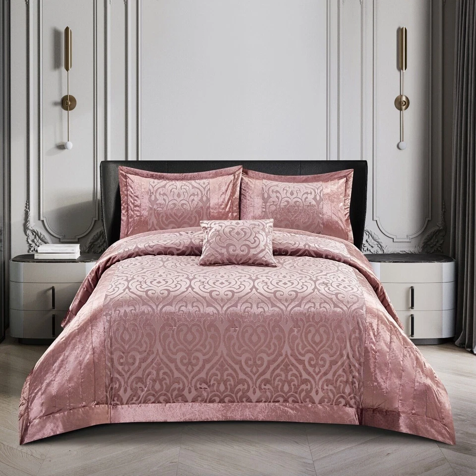 Infinity Crush Velvet 3 Piece Quilted Bedspread Set