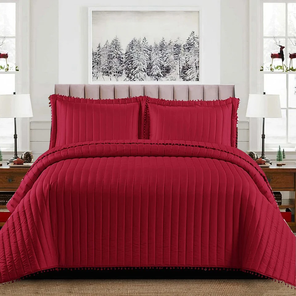Pom Pom 3 Piece Quilted Bedspread Set