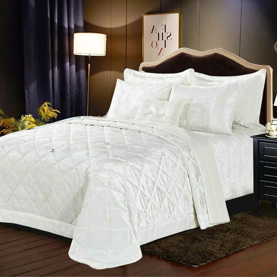 Santiago 3 Piece Velvet Quilted Bedspread Set