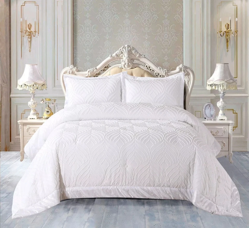 Chelsea 3 Piece Velvet Bedspread